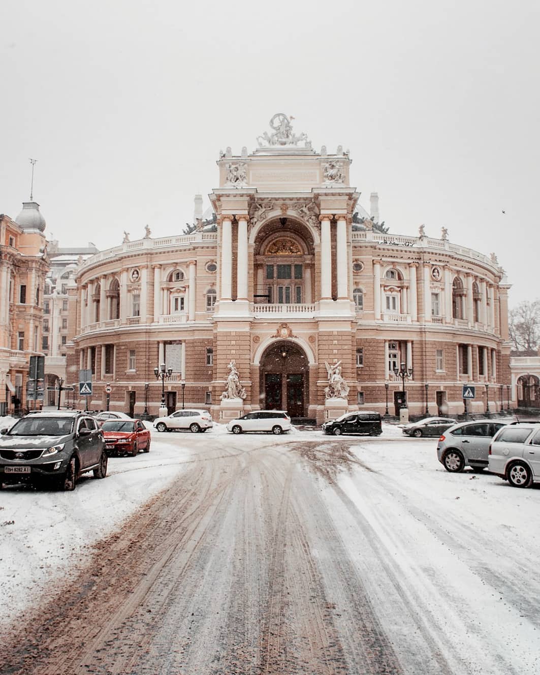 Театри - INSIDE-UA