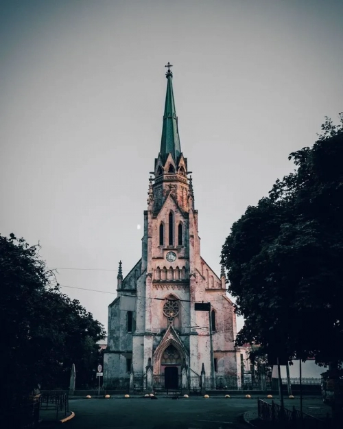 Костел Найсвятішого Серця Ісуса, Україна | Автор фотографії - xemin_cv