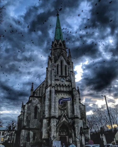 Костел Найсвятішого Серця Ісуса, Чернівці, Чернівецька область