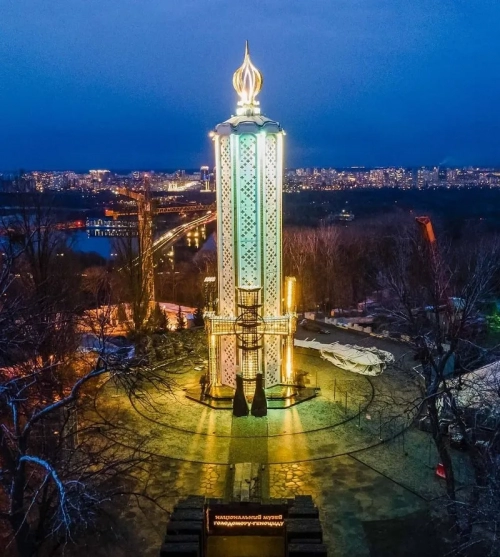 Національний музей Голодомору-геноциду - Монументи, меморіали, Київська область, Київ