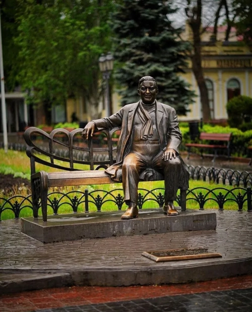 Пам'ятник Леоніду Утьосову - Пам'ятники, Одеська область, Одеса