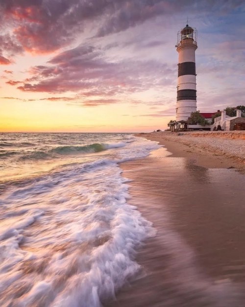 Тендрівський маяк - Маяки, Херсонська область, Залізний Порт