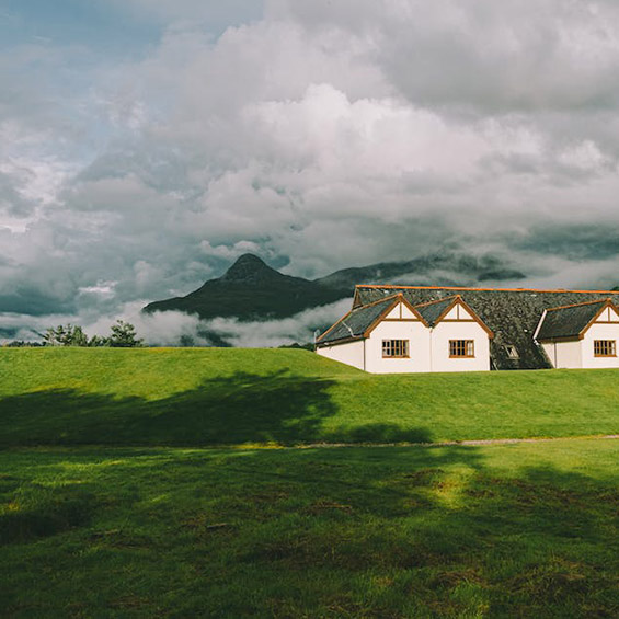 «Поселення» замість «СМТ» - закон про дерадянізацію адмінустрою Новини - INSIDE-UA